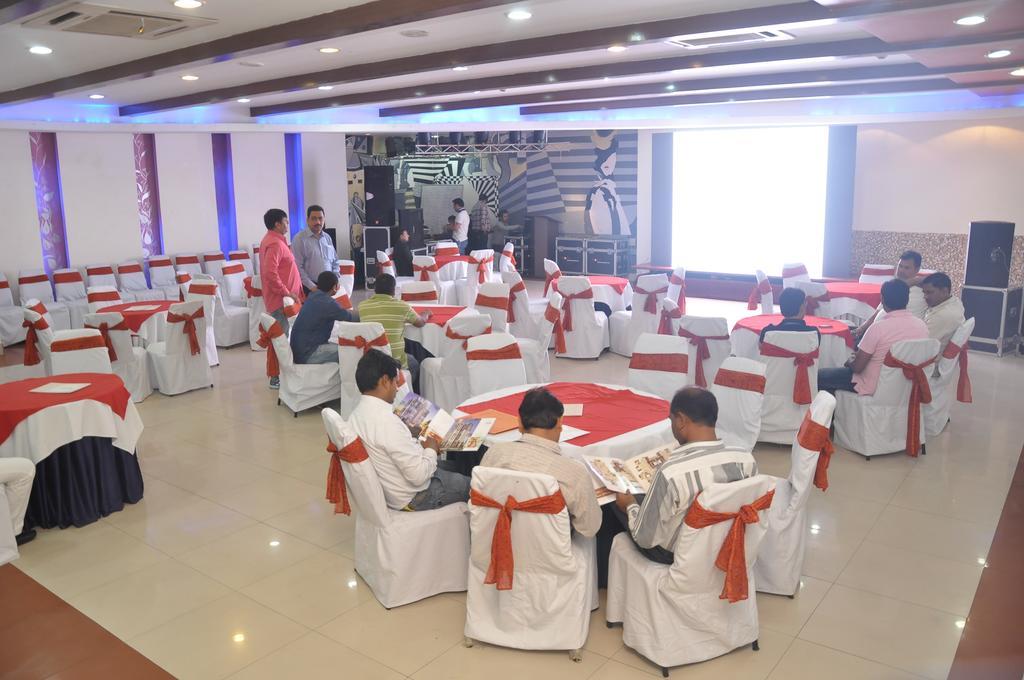 Hotel Ganga Ratan Agra  Ngoại thất bức ảnh